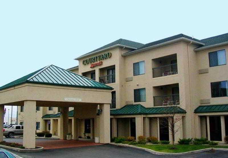 Courtyard By Marriott Dayton North Hotel Exterior foto